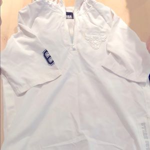 NBA white sports shirt